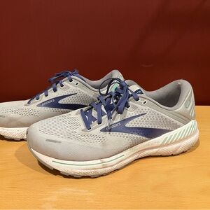 Brooks Adrenaline Running Shoes Sz 12EE